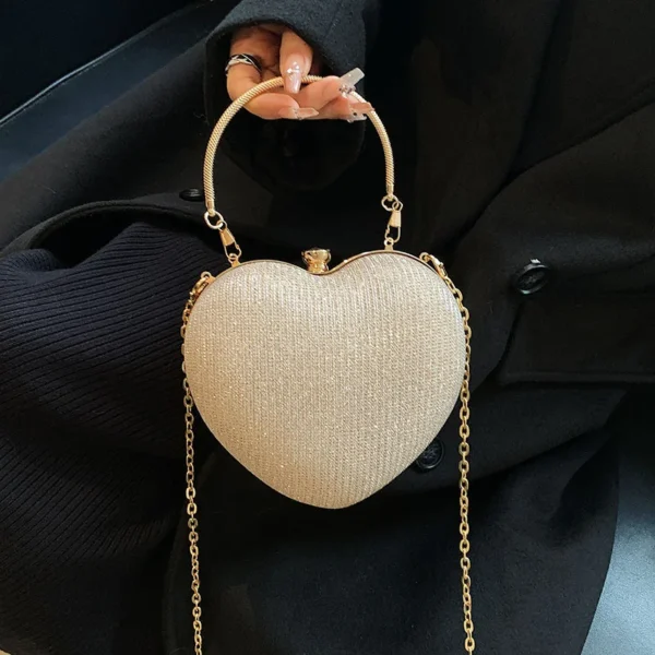 Bolsa de mão feminina brilhante, bolsa de mão em formato de coração, de metal, com corrente, de ombro, de luxo - Imagem 3