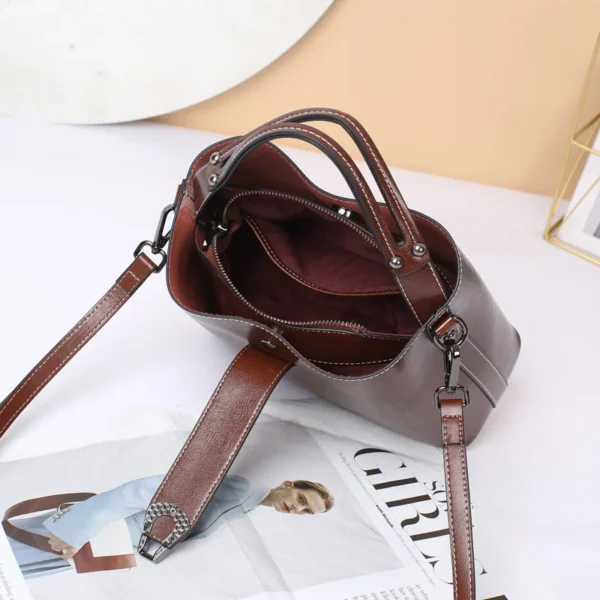 Bolsa balde feminina de couro cera de óleo real de grande capacidade elegante - Imagem 4