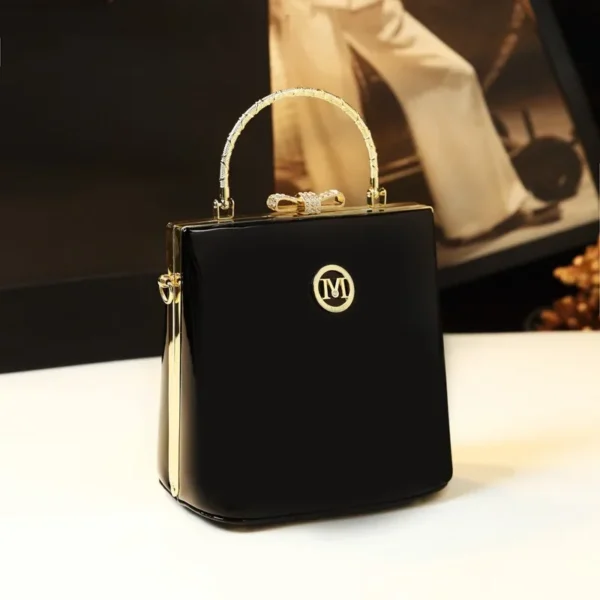 Bolsa pequena feminina 2024 novo design elegante e de nicho, estilo sofisticado e ocidental, crossbody feminina de luxo leve - Imagem 4