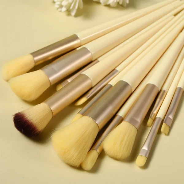 13 pçs pincéis de maquiagem conjunto sombra de olho fundação feminino escova cosmética sombra blush beleza macio compõem ferramentas saco - Imagem 9
